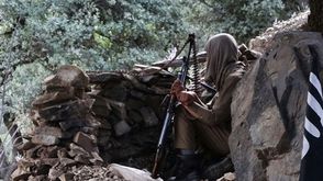 مقاتل من والية خراسان في افغانستان