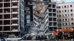 الثكنة الأمريكية في بيروت عقب التفجير (أرشيفية) - أ ف ب