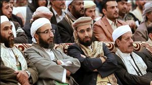 قيادات سلفية خلال مؤتمر عن العمل السياسي لحزب الرشاد اليمني - أرشيفية