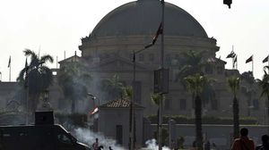 مشهد ما بعد الانفجار في محيط جامعة القاهرة - أ ف ب