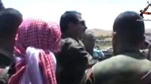 انتشرت في الجيش السوري سرقة بيوت المدنيين الفارّين من الحرب - يوتيوب