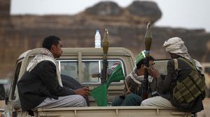 يسيطر الحوثيون على اليمن بقوة السلاح - أ ف ب