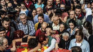 الهجوم أسفر عن سقوط عشرات القتلى وتشتبه تركيا بتنظيم الدولة وحزب العمال الكردستاني ـ أ ف ب 