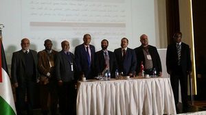 يرمي القائمون على المؤتمر إلى تنسيق الجهود النيابية دعما للشعب الفلسطيني - عربي21