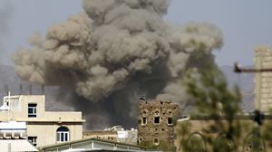 الحوثيون فجروا مئات المنازل واستخدموا القصف العشوائي- أرشيفية