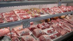 "الهوت دوغ"، ولحم الخنزير والنقانق، ولحم البقر المعلب، وشرائح لحم البقر المجفف، واللحوم المعلبة، تعتبر لحوما المعالجة ـ غوغل