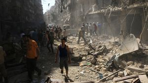 فايننشال تايمز: القوى الخارجية صبت الزيت على لهيب النزاع في سوريا - أ ف ب