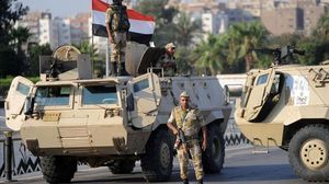 إصابة 3 شرطيين بتفجير مدرعة عسكرية في سيناء - أرشيفية