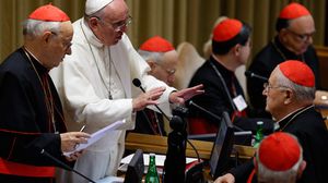 الفاتيكان: كشف الكاهن البولندي عن ميوله الجنسية "خطير جدا وغير مسؤول" - أرشيفية