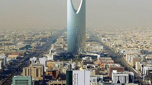قالت وزارة المالية السعودية إن توقعات الدين العام المستحقة تبلغ 678 مليار ريال (180.8 مليار دولار) في 2019- أرشيفية