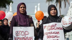 مظاهرات ضد اغتصاب الأطفال في اندونيسيا