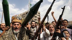 إيران تدعم الحوثيين في اليمن وتقدم لهم المساعدة العسكرية والاستشارية والمالية- تويتر