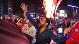 شهدت تركيا منتصف تموز/يوليو 2016 محاولة انقلاب فاشلة- تويتر