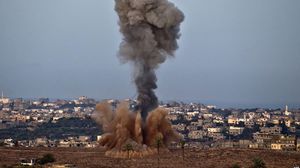 استهدفت الغارات الإسرائيلية مواقع متفرقة في غزة، بينها أراض فارغة