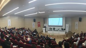 جامعة إسطنبول زعيم تستضيف المؤتمر الدولي الأول حول الأمة الإسلامية وتحدياتها المعاصرة- CIGA