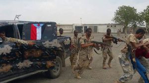أسفرت الاشتباكات عن مقتل ثلاثة من الجنود الموالين للشرعية، وثلاثة من قوات الحزام الأمني