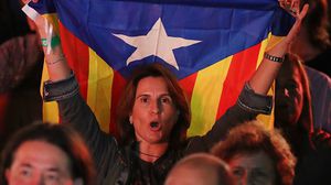 أفضت نتائج الاستفتاء في كتالونيا بالاستقلال عن إسبانيا بفوز معكسر "نعم"- أ ف ب
