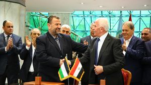 تبدأ الجلسات بعد أكثر من شهر على توقيع اتفاق المصالحة بين حركتي "حماس" وفتح"- عربي21