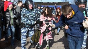 السلطات الروسية اعتقلت العشرات من أنصار المعارض الروسي اليكسي نافالني- أ ف ب 