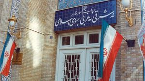 إيران طالبت في وقت سابق بالإفراج عن الدبلوماسي- مهر