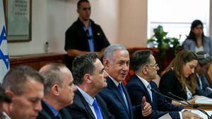 أعرب نتنياهو عن رفضه لتوصيات خصومه السياسيين في كيفية التعامل مع قطاع غزة- جيتي