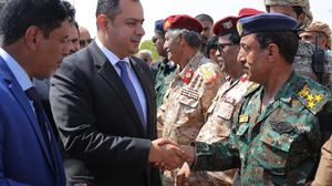 رئيس الوزراء معين عبد الملك أكد وجود جهود لاحتواء تداعيات أحداث اليمن - سبأ