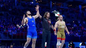 سبق للبطل الروسي الفوز ببطولة العالم للمصارعة مرتين بفئة دون 86 كغ- فيسبوك