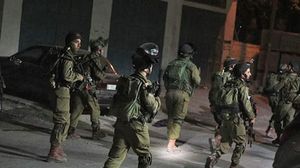 قوات الاحتلال اقتحمت شارع تل في نابلس بهدف تنفيذ عملية هدم لمنزل أسير فلسطيني- تويتر
