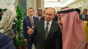 وصل بوتين إلى الرياض في زيارة تاريخية للمرة الأولى منذ 12 عاما- صحيفة الرياض