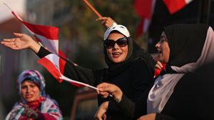 لبنانيات في احتجاجات وسط بيروت - أ ف ب جيتي
