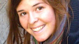 السلطات الأمريكية أبلغت والدا كايلا بأنها تعرضت للتعذيب منذ اختطافها كرهينة- تويتر