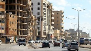 وفد دبلوماسي أمريكي زار مدينة بنغازي التي يسيطر عليها اللواء حفتر- جيتي