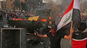 قال عراقيون إن استهداف المرجعيات الشيعية يأتي لاستخدامها كذريعة لإخماد الاحتجاجات الشعبية- جيتي