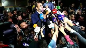 نائب نقيب المعلمين الأردنيين يعلن الاتفاق مع الحكومة وإنهاء الإضراب- فيسيوك