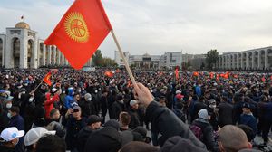قرغيزستان شهدت احتجاجات عارمة بعد الانتخابات التي رفضتها المعارضة- جيتي