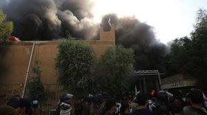 أعلنت حكومة العراق اعتقال 15 شخصا متورطين في حادثة اقتحام وحرق مقر الحزب الديمقراطي الكردستاني في بغداد- الأناضول