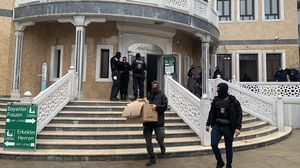 أجرت الشرطة الألمانية عملية تفتيش في مسجد "مولانا" بمشاركة 150 عنصر أمن- الأناضول