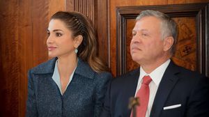 قال الملك مخاطبا الشاب وشقيقته إن السفير الأردني لدى باريس سيكون في خدمتهما بأي وقت- صفحة الملك رانيا