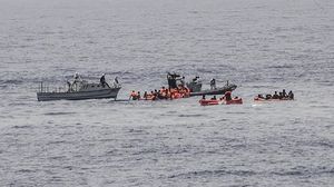 بعد غرق مركب بمئات المهاجرين على متنه قبالة اليونان الأسبوع الماضي زاد الجدل حدة بين دول ضفتي البحر الأبيض المتوسط حول قضية الهجرة واللجوء- الأناضول
