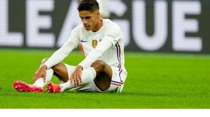 تعرض لإصابة في فخذه خلال مشاركته مع منتخب بلاده في نهائي دوري الأمم الأوروبية- DW / تويتر