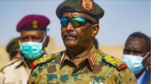 عبد الفتاح البرهان يعلن حل مجلسي السيادة والوزراء وحالة الطوارئ في السودان- (الأناضول)