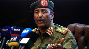 التقى البرهان سفير الرياض في السودان لكن الخارجية السعودية أدانت الانقلاب - جيتي
