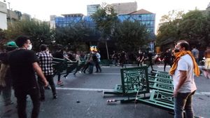 لا تزال الاحتجاجات مستمرة في إيران- جيتي