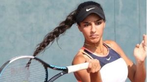 كانت يارا الحقباني قد احترفت رياضة التنس منذ سنوات لتكون أصغر لاعبة تنس بالمملكة- arabe today / تويتر