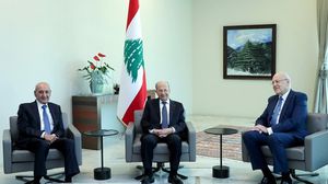 اجتمعت الرئاسات اللبنانية الثلاث الاثنين، في قصر بعبدا، للتباحث بشأن المقترح الأمريكي بشأن الحدود البحرية- الرئاسة اللبنانية