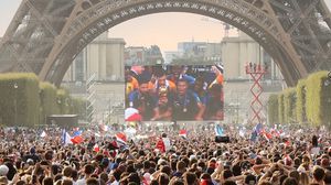 حظرت مدن فرنسية بث مباريات كأس العالم بقطر في الشوارع والأماكن العامة- جيتي