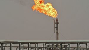 أقر مسؤولون حكوميون عراقيون بوجود صلة بين التلوث النفطي الناتج عن الحرق والسرطان