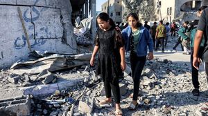 جيش الاحتلال الإسرائيلي طالب سكان غزة بضرورة إخلاء منازلهم والتوجه جنوبا- جيتي