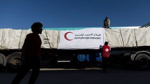 مساعدات على معبر رفح من الهلال الأحمر المصري- جيتي