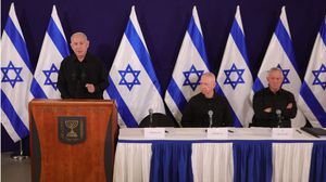 الخلافات تعصف بالحكومة الإسرائيلية على خلفية صفقة التهدئة- جيتي